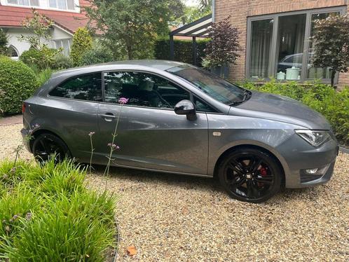 Seat Ibiza Cupra 1.8 TSI 141KW 3DRS 2017 Grijs, Auto's, Seat, Particulier, Ibiza, ABS, Airbags, Airconditioning, Alarm, Apple Carplay