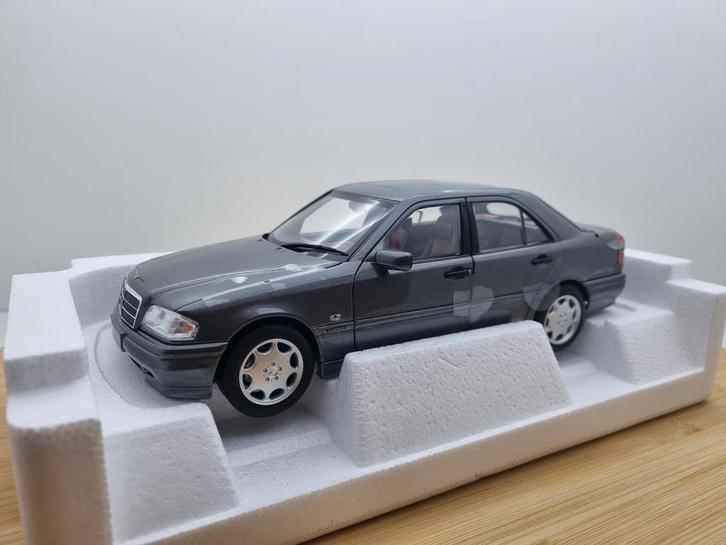 Norev Mercedes C-Klasse W202 1:18 Grey Limited Edition, Hobby en Vrije tijd, Modelauto's | 1:18, Nieuw, Auto, Norev, Ophalen of Verzenden