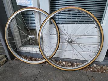 Wielset Ambrosio / H Plus Son / Sapim (zilver) beschikbaar voor biedingen