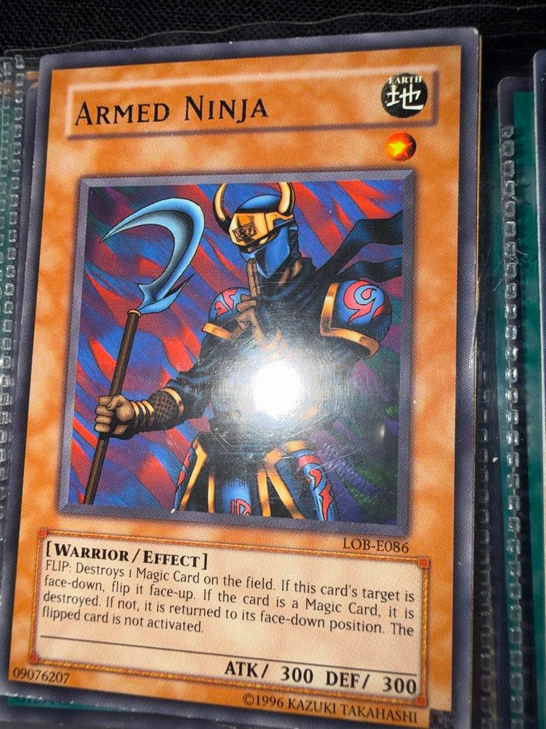Yu-Gi-Oh! Armed Ninja - LOB-E086, Hobby en Vrije tijd, Verzamelkaartspellen | Yu-gi-Oh!, Ophalen of Verzenden, Gebruikt, Losse kaart