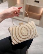 Nieuwe Avondtasje met Parel Details, Ophalen, Nieuw, Beige, Avondtasje