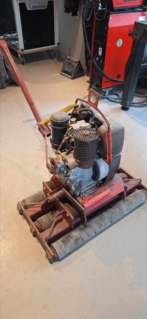 Revo (nemaco) roltriller Hatz diesel, Doe-het-zelf en Verbouw, Overige Doe-het-zelf en Verbouw, Gebruikt, Ophalen