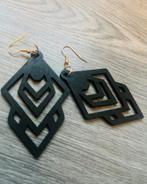 Zwarte Houten Geometrische Oorbellen, Overige materialen, Hangers, Zwart, Nieuw