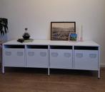 Te koop: vida XL tv meubel koudgewalst staal wit, Huis en Inrichting, Ophalen, 100 tot 150 cm, Modern wit, Zo goed als nieuw