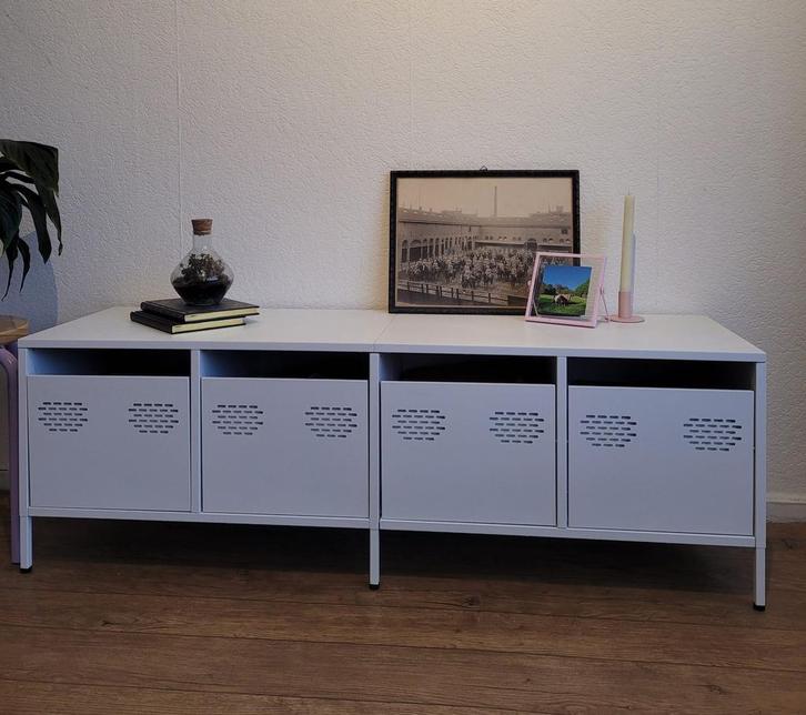 Te koop: vida XL tv meubel koudgewalst staal wit, Huis en Inrichting, Kasten | Dressoirs, Zo goed als nieuw, 100 tot 150 cm, 25 tot 50 cm