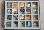 Verzameling 2 dozen mineralen edelstenen ruw en gepolijst, Verzamelen, Ophalen of Verzenden, Mineraal