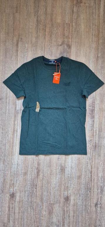 Superdry T-shirt beschikbaar voor biedingen