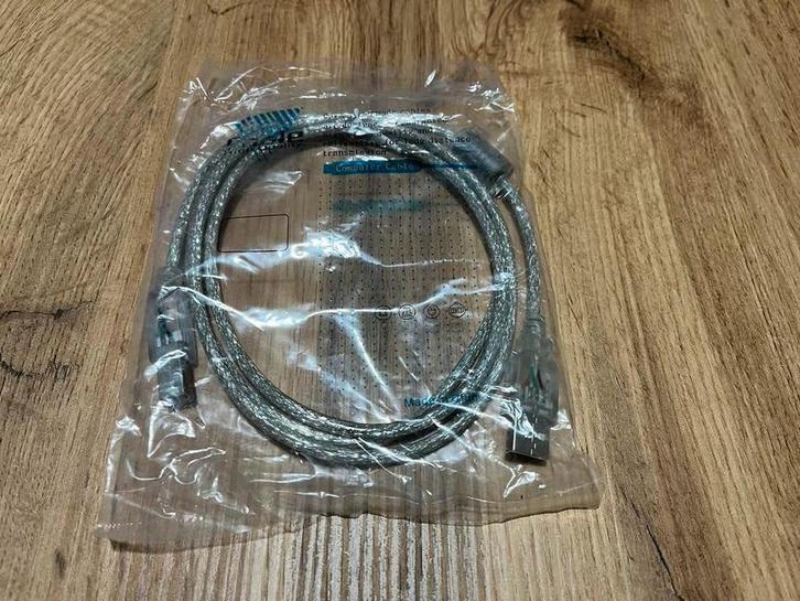 Nieuwe USB Kabel, Computers en Software, Pc- en Netwerkkabels, Nieuw, Ophalen of Verzenden