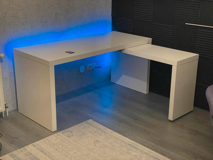 Ikea Malm Bureau - Wit, Huis en Inrichting, Bureaus, Gebruikt, Bureau, Ophalen