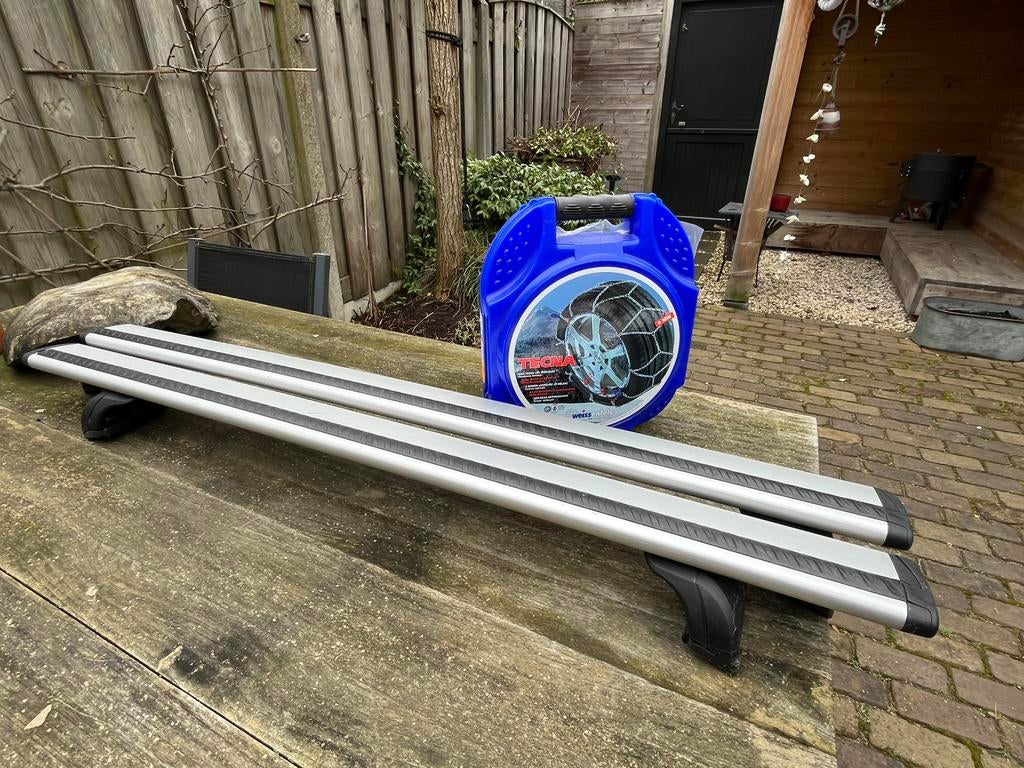 Dakdragers Volvo V60 2013. Sneeuwkettingen krijg je erbij., Auto diversen, Dakdragers, Ophalen, Zo goed als nieuw