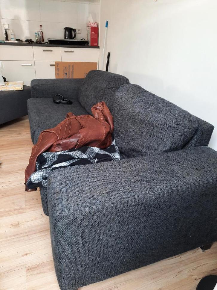 Tweezitsbank en hocker grijs stof, Huis en Inrichting, Banken | Voetenbanken en Poefen, Gebruikt, 50 tot 75 cm, 125 cm of meer