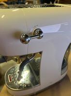 SMEG Espressomachine ECF02CREU, crème - niet gebruikt, Witgoed en Apparatuur, Koffiezetapparaten, Info@mystore.nl, Verzenden, Espresso apparaat