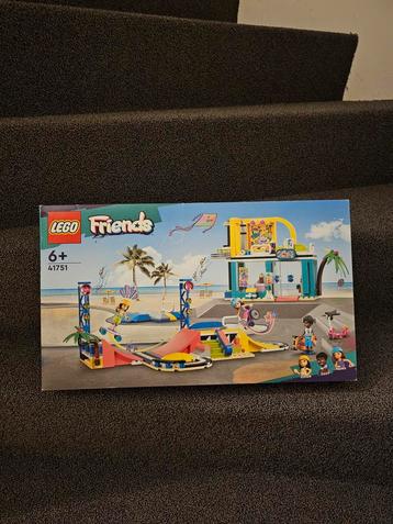 Lego Friends Skatepark 41751 - Nieuw! beschikbaar voor biedingen