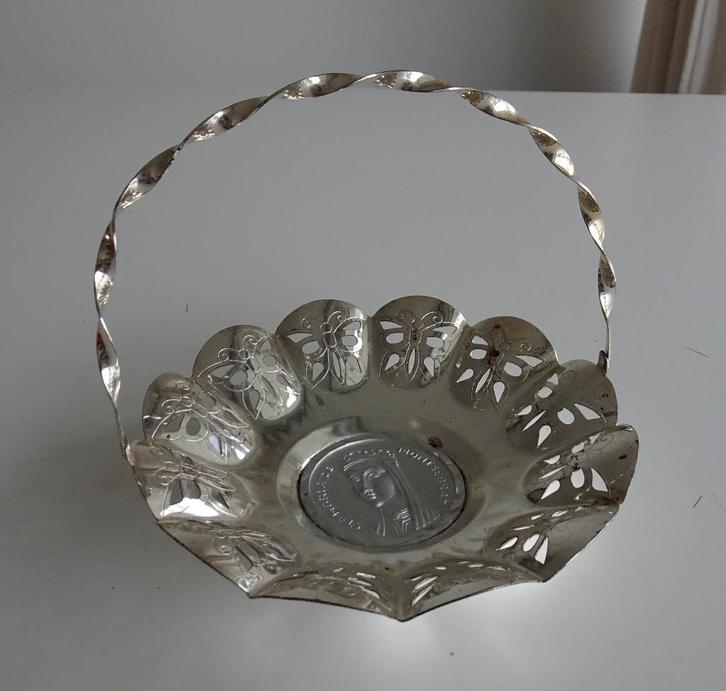 Vintage Schaaltje of Mandje met Hengsel Verzilverd, Antiek en Kunst, Antiek | Woonaccessoires, Ophalen