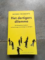 Het Dertigers Dilemma - Nienke Wijnants, Ophalen of Verzenden, Zo goed als nieuw