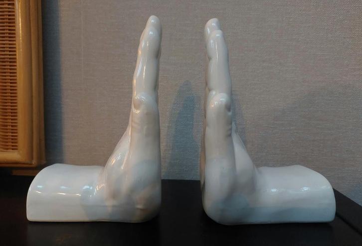 Prachtige sculpturale boekensteunen wit geglazuurd keramiek, Antiek en Kunst, Antiek | Keramiek en Aardewerk, Ophalen of Verzenden