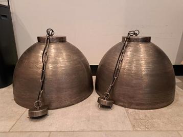 Twee hanglampen metaal - industrieel beschikbaar voor biedingen