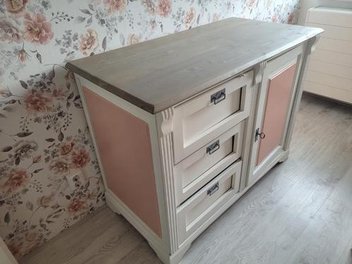 Prachtige vintage, brocante babykamer compleet, Kinderen en Baby's, Kinderkamer | Complete kinderkamers, Gebruikt, Jongetje of Meisje