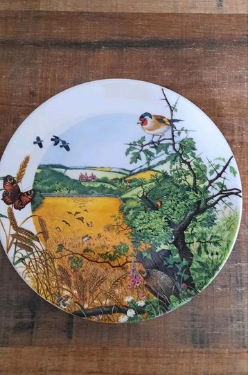 Wedgwood 'The Village in the Valley' Bord beschikbaar voor biedingen