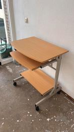 Licht eiken bureau met bureaustoel, Ophalen, Met wielen, Zo goed als nieuw, Bureau