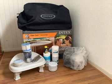 Intex Pure Spa - jacuzzi - bubble massage + Accessoires beschikbaar voor biedingen