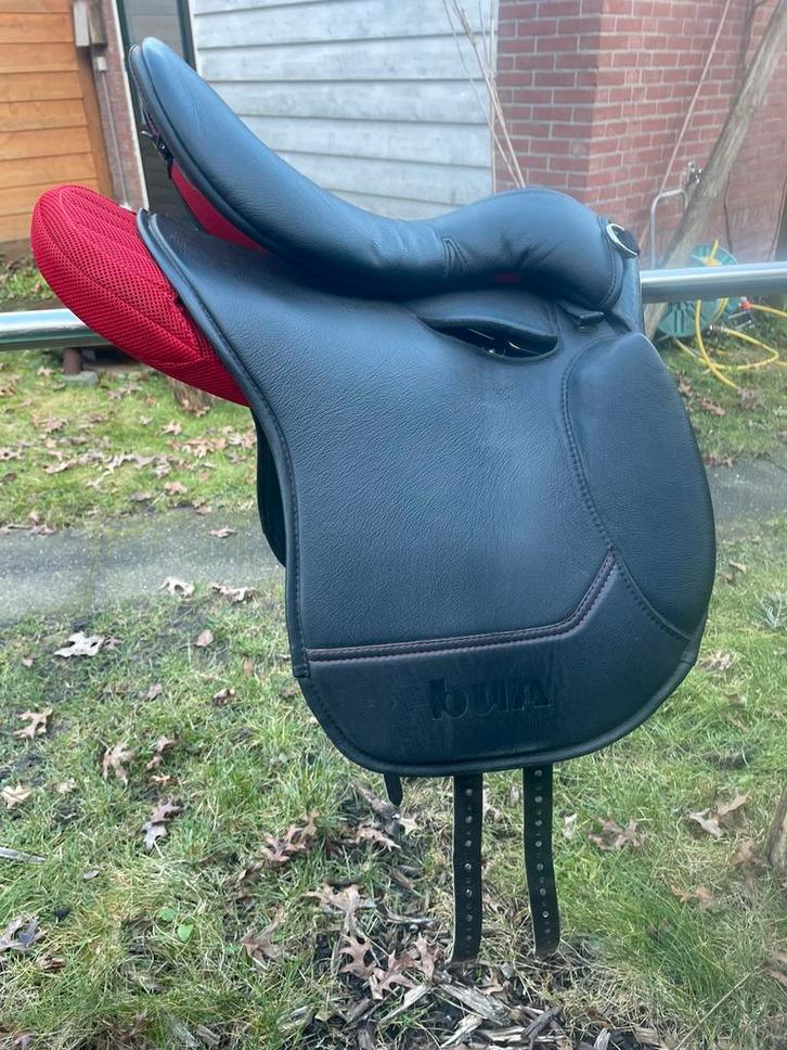 Prachtig BUA zadel, Dieren en Toebehoren, Paarden en Pony's | Zadels, Zo goed als nieuw, Dressuur, Ophalen