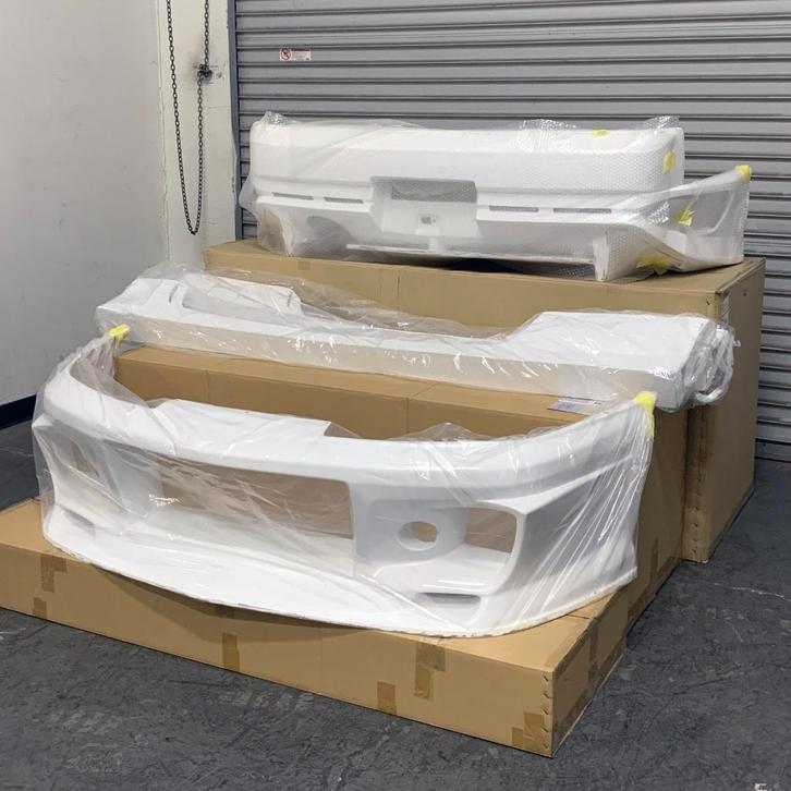 Do Luck bodykit bumper sideskirts - Skyline R33 GTR GT-R, Auto diversen, Tuning en Styling, Ophalen of Verzenden