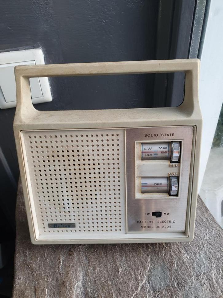 Heel zeldzaam transistor Radio solid state belson BR 2204, Antiek en Kunst, Antiek | Tv's en Audio, Ophalen of Verzenden