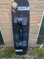 Airush Switch Team Kiteboard 138, Watersport en Boten, Kitesurfen, Twintip, Ophalen of Verzenden, Gebruikt, Kiteboard