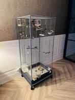 Grote Voltrega volière met ca. 28 zebravinken (oa. paartjes), Dieren en Toebehoren, Ophalen, Volière