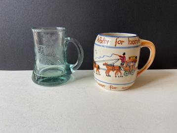 Twee bierpullen , een antieke en jaren 1950 plateel beschikbaar voor biedingen