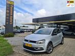 Volkswagen Polo 1.2 TSI First Edition, Navi, scherm, bleutoo, Stof, Gebruikt, 4 cilinders, Met garantie (alle)