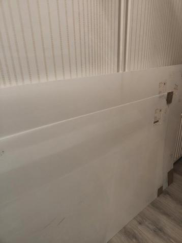 Plexiglas opaal  beschikbaar voor biedingen