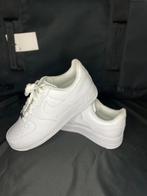 NIKE AIR FORCE 1 LOW WHITE - maat 41, Kleding | Dames, Schoenen, Wit, Nike, Nieuw, Ophalen of Verzenden