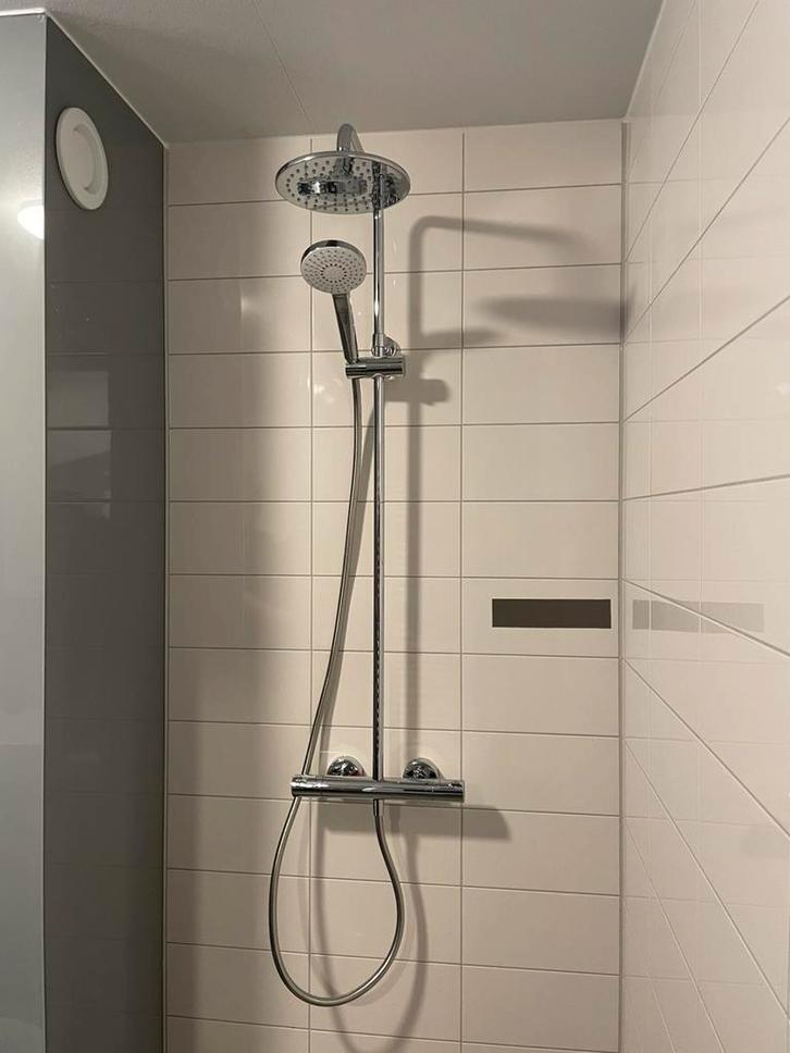 Regendouche Ideal Standard, Huis en Inrichting, Badkamer | Complete badkamers, Nieuw, Ophalen