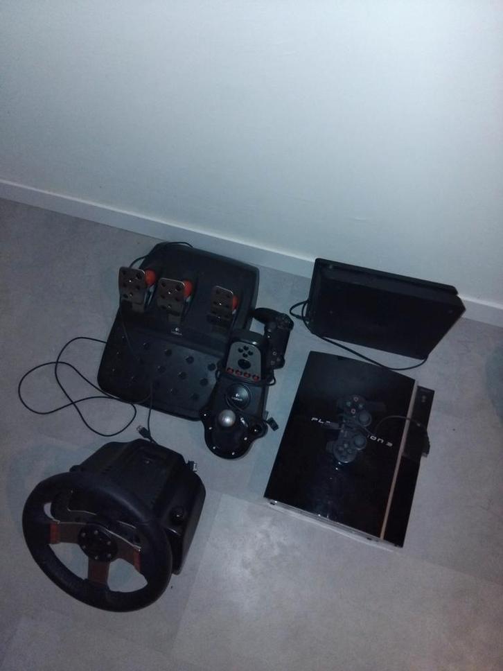 PS4, ps4 controller, PS3, ps3 controller+Logitech Racestuur, Spelcomputers en Games, Spelcomputers | Sony PlayStation 4, Gebruikt