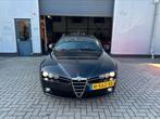 Alfa Romeo 159 1.750 TBi Ti Xenon Bose 200PK 2009 Zwart, Auto's, Voorwielaandrijving, Zwart, 4 cilinders, Zwart