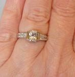 Massief witgouden ring, Verzenden, Goud, Ring, Met edelsteen