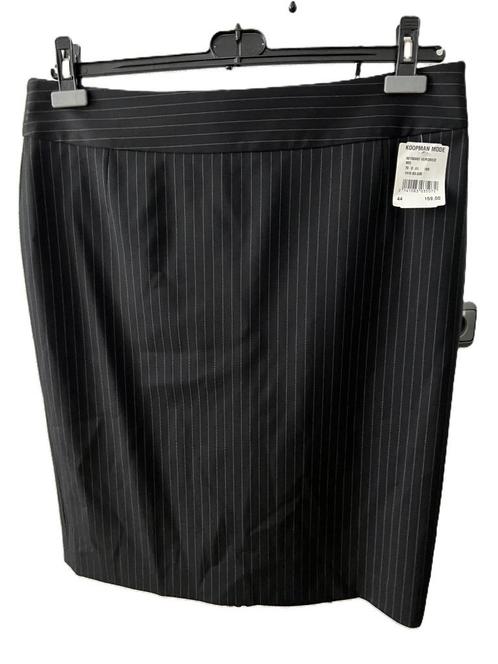 NIEUW BOSS rokje zwart met krijtstreep 44 was 160 EURO!, Kleding | Dames, Rokken, Nieuw, Maat 42/44 (L), Zwart, Onder de knie