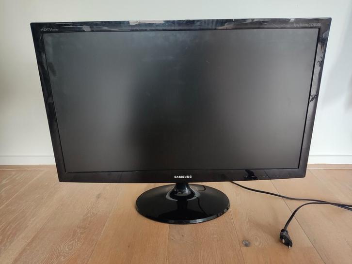 Samsung monitor T27B300EW, Computers en Software, Monitoren, Gebruikt, 60 Hz of minder, HDMI, VGA, Ingebouwde speakers, Hoofdtelefoonaansluiting
