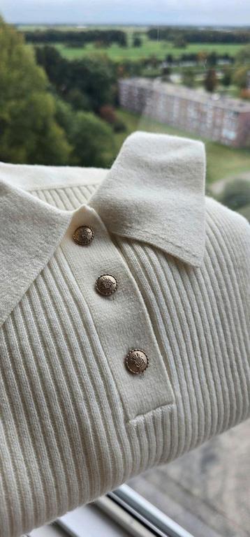 Merino wollen polo-trui maat S beschikbaar voor biedingen
