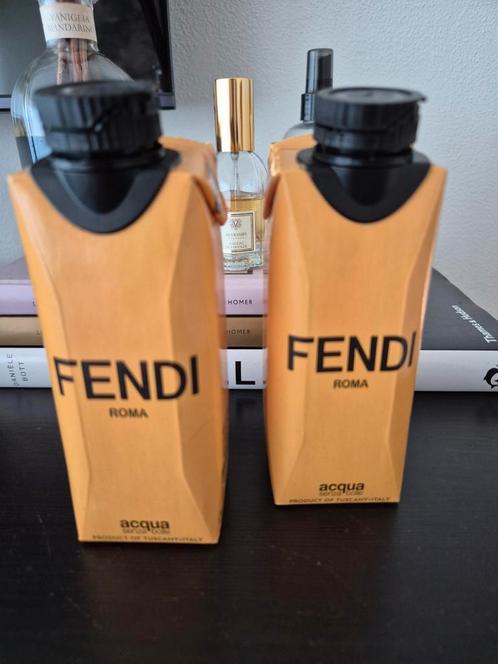 FENDI water pakjes merkspullen origineel designer items, Verzamelen, Merken en Reclamevoorwerpen, Zo goed als nieuw, Verpakking