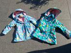 2 Gevoerde regenjasjes met capuchon van Minoti, Ophalen of Verzenden, Zo goed als nieuw, Kleding