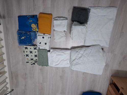 Dekbed en overigen voor peuterbedje, Kinderen en Baby's, Kinderkamer | Beddengoed, Zo goed als nieuw, Dekbedovertrek, Wit, Jongetje of Meisje