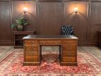 Antiek klassiek Engels bureau #480, Huis en Inrichting, Bureaus, Ophalen of Verzenden, Zo goed als nieuw, Bureau