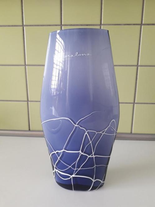 Vaas Paars Glas Retro        design vaas          glas, Huis en Inrichting, Woonaccessoires | Vazen, Zo goed als nieuw, Overige kleuren