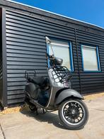 Vespa sprint 2015, Fietsen en Brommers, Ophalen of Verzenden, Zo goed als nieuw