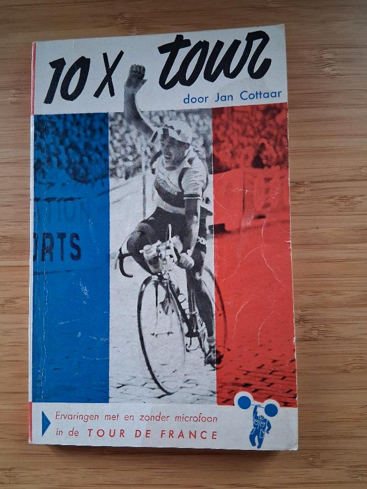 10x Tour, Verzamelen, Sportartikelen en Voetbal, Gebruikt, Boek of Tijdschrift, Overige sporten, Verzenden