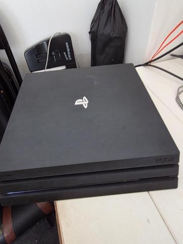 Playstation 4 pro 1TB ssd (met games) beschikbaar voor biedingen