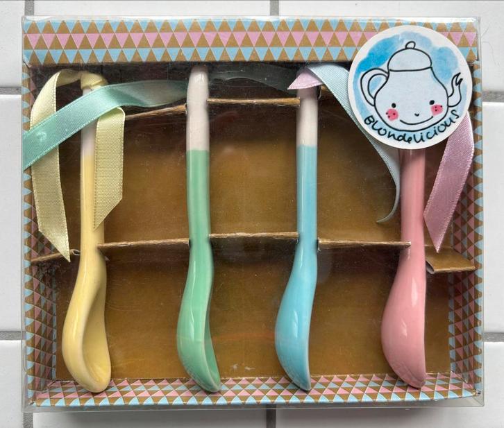 Blond Amsterdam lepeltjes set - Nieuw in doos, Huis en Inrichting, Keuken | Servies, Nieuw, Blond Amsterdam, Aardewerk, Ophalen of Verzenden